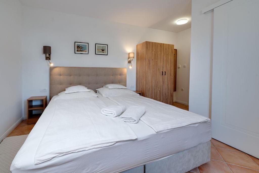 Bed & Breakfast Dosen III Baška Kültér fotó